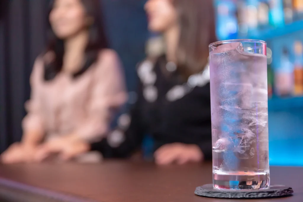 ガールズバーでお客様との会話が盛り上がりやすいネタ