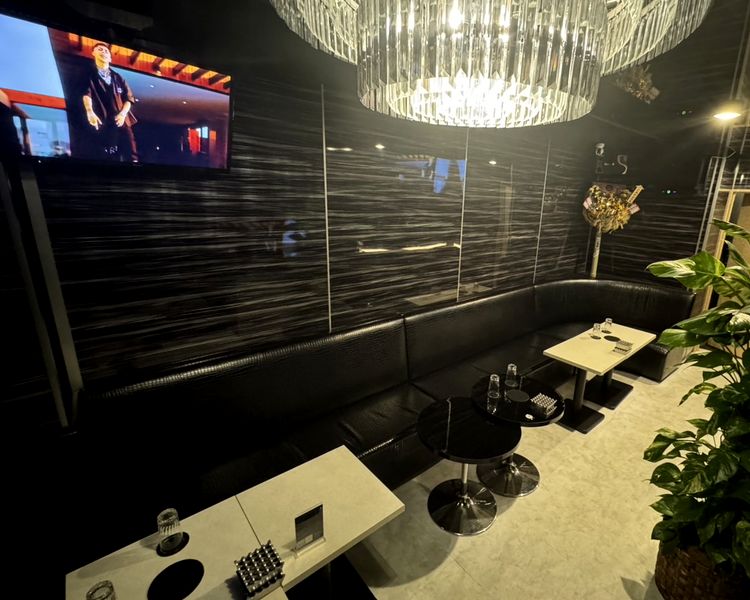 CLUB CAPONE(カポネ)